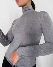 Charger l'image dans la galerie, Tee-shirt col roulé